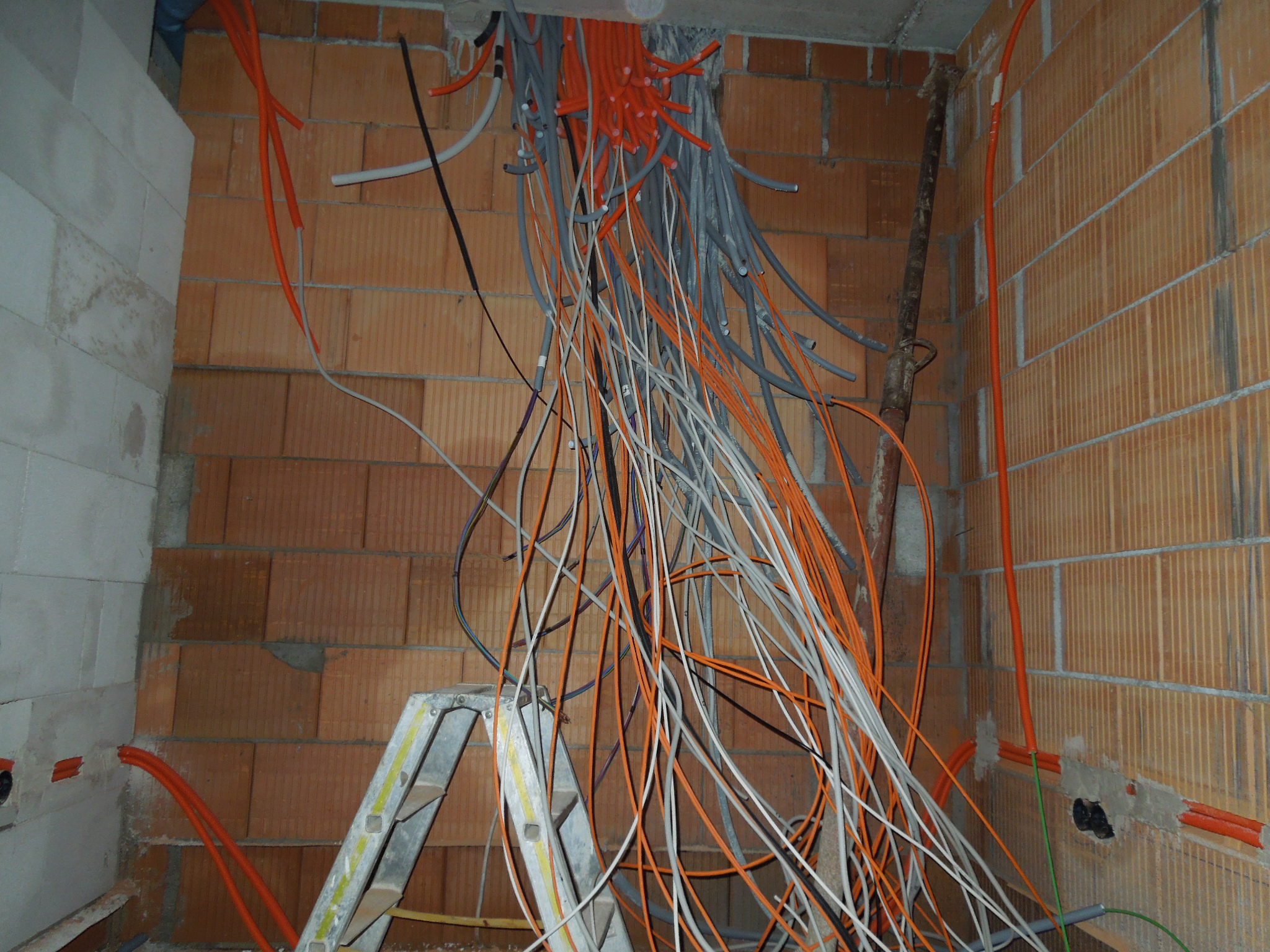 Die Leitungen im Haus – Elektro › BauBlog - Wir bauen unser Massivhaus